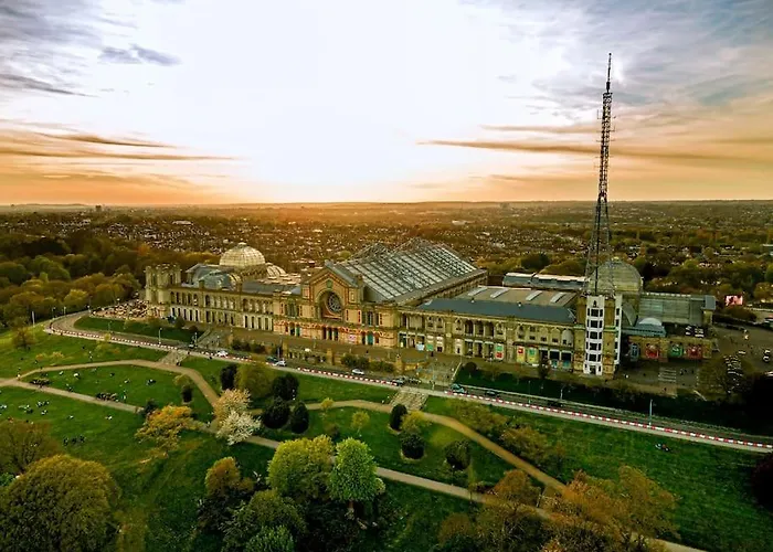 Entire Apartment Alexandra Palace, London